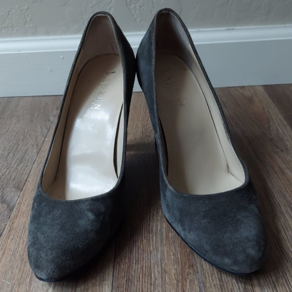 Ralph Lauren pumps size 7B
